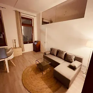 Retro Im Herzen Von Deutz Apartment