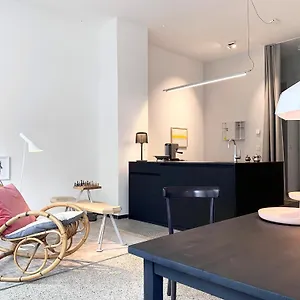 Zehuus Gartenstudio Mit Terrasse Apartment