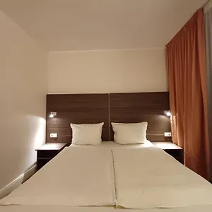 Ariana Hotel